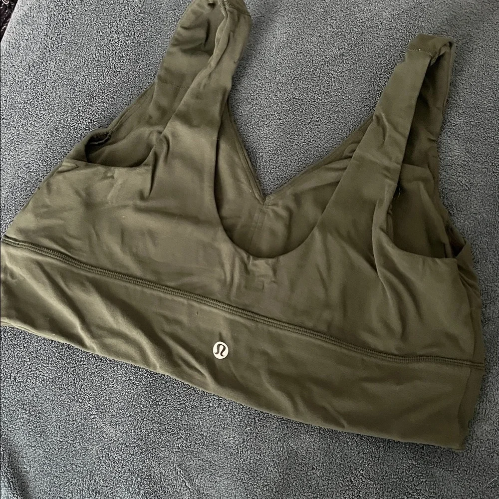Lululemon Align V neck sports bra size 14 (4 of them!) - Picture 6 of 9